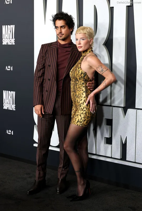 Halsey photo 23 of 1182
