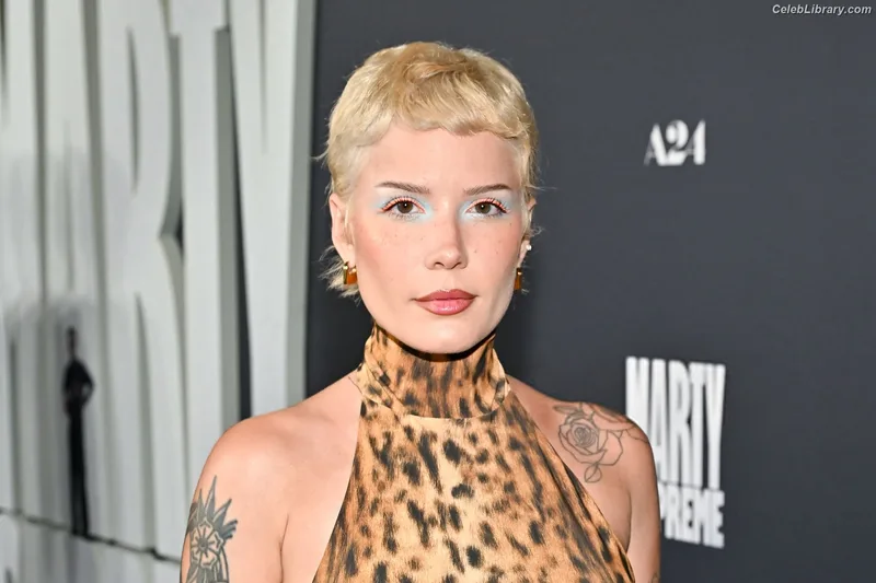 Halsey photo 8 of 1182