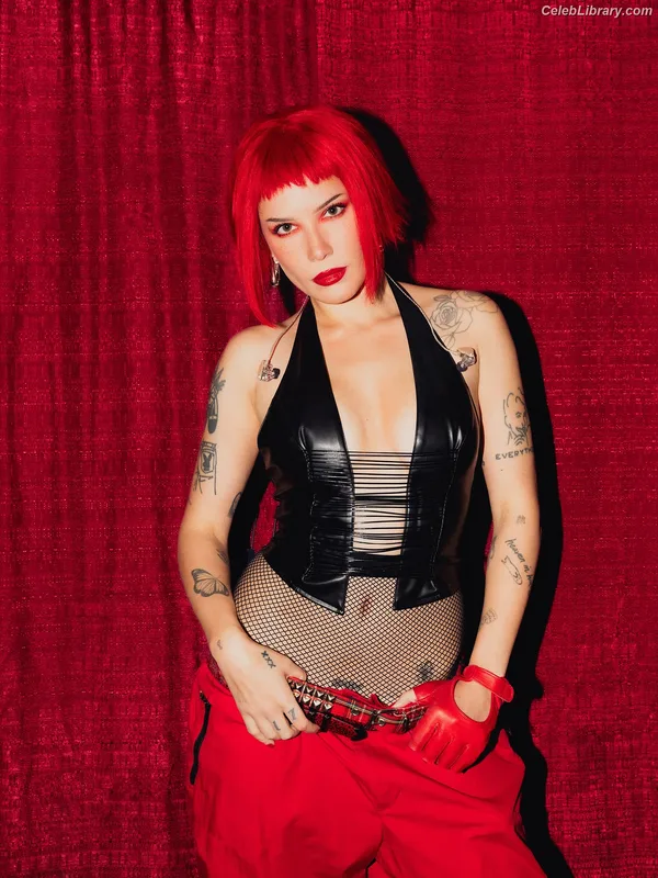 Halsey photo 3 of 1182