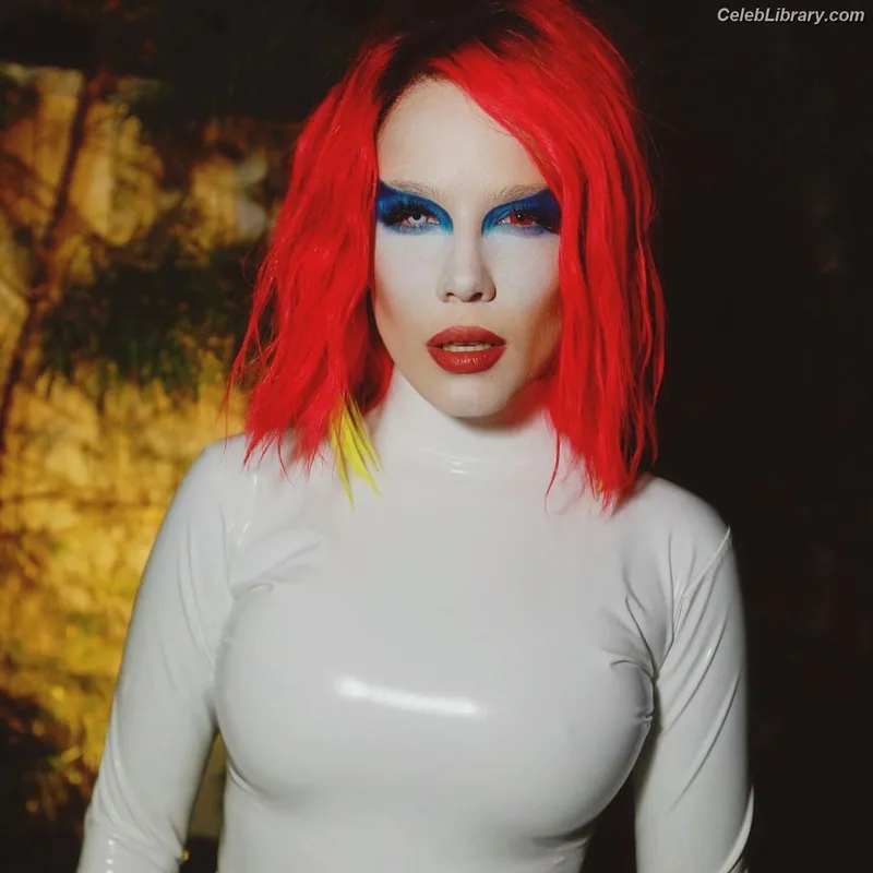 Halsey photo 13 of 1182