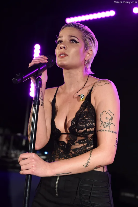 Halsey photo 21 of 1182