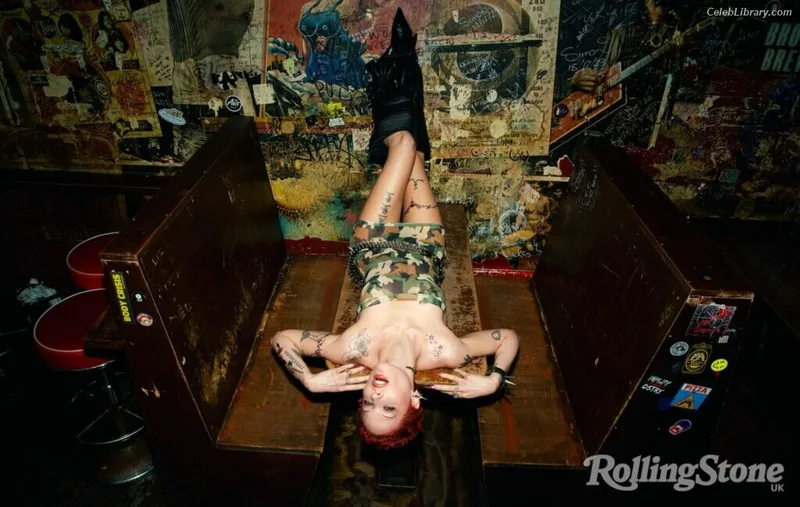 Halsey photo 23 of 1182