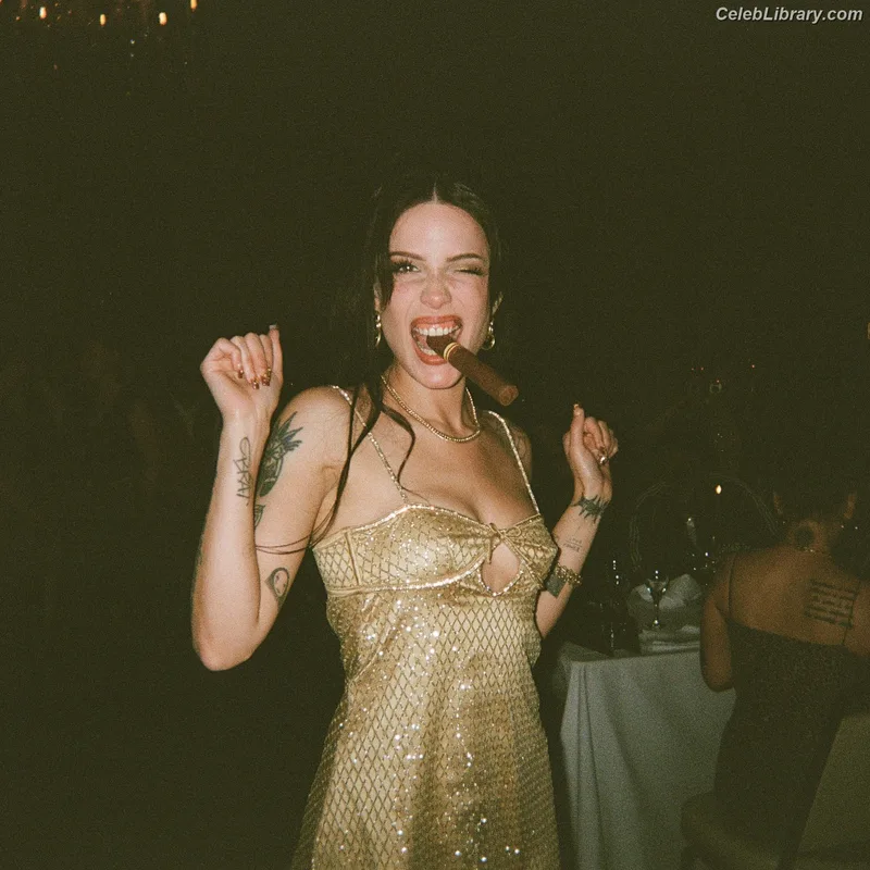 Halsey photo 16 of 1182