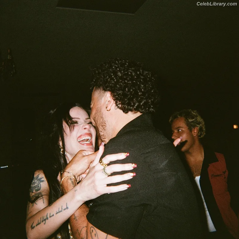 Halsey photo 17 of 1182