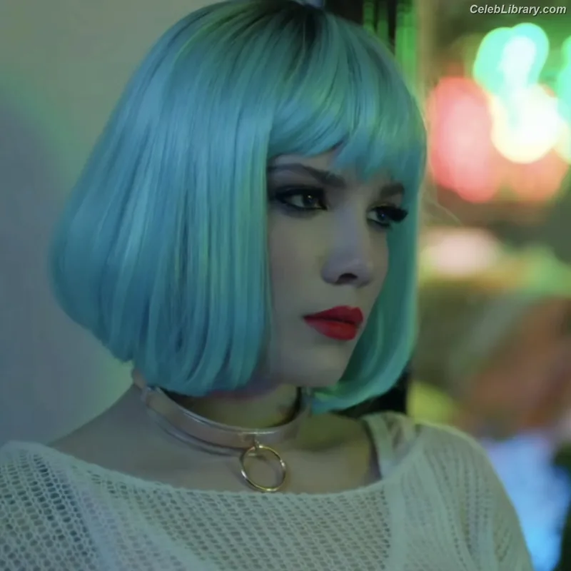 Halsey photo 13 of 1182