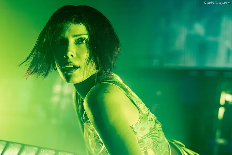 Halsey photo 14 of 1182