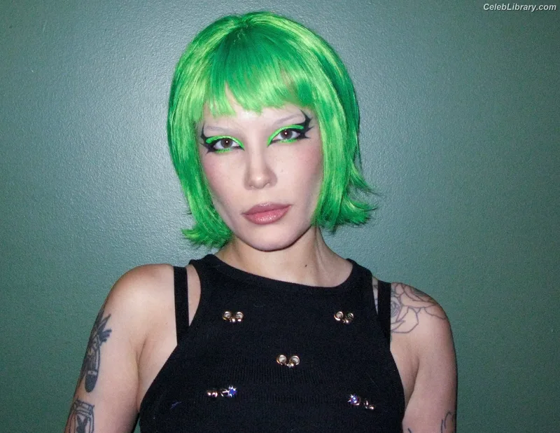 Halsey photo 21 of 1182