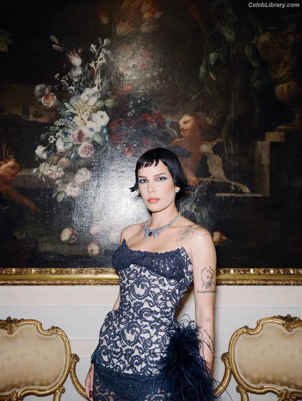 Halsey photo 21 of 1182