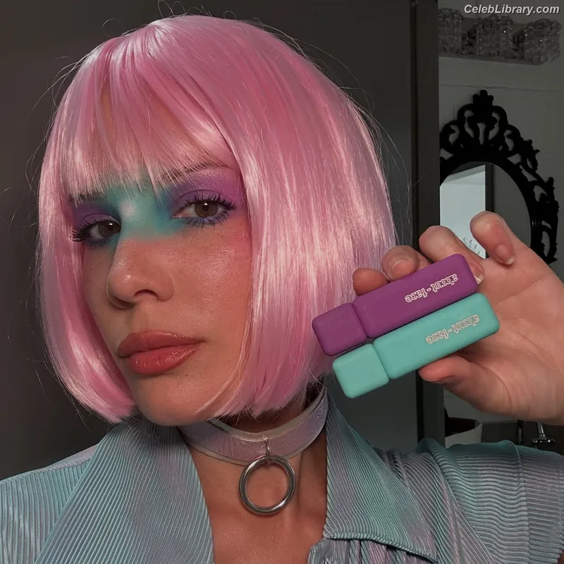 Halsey photo 2 of 1182