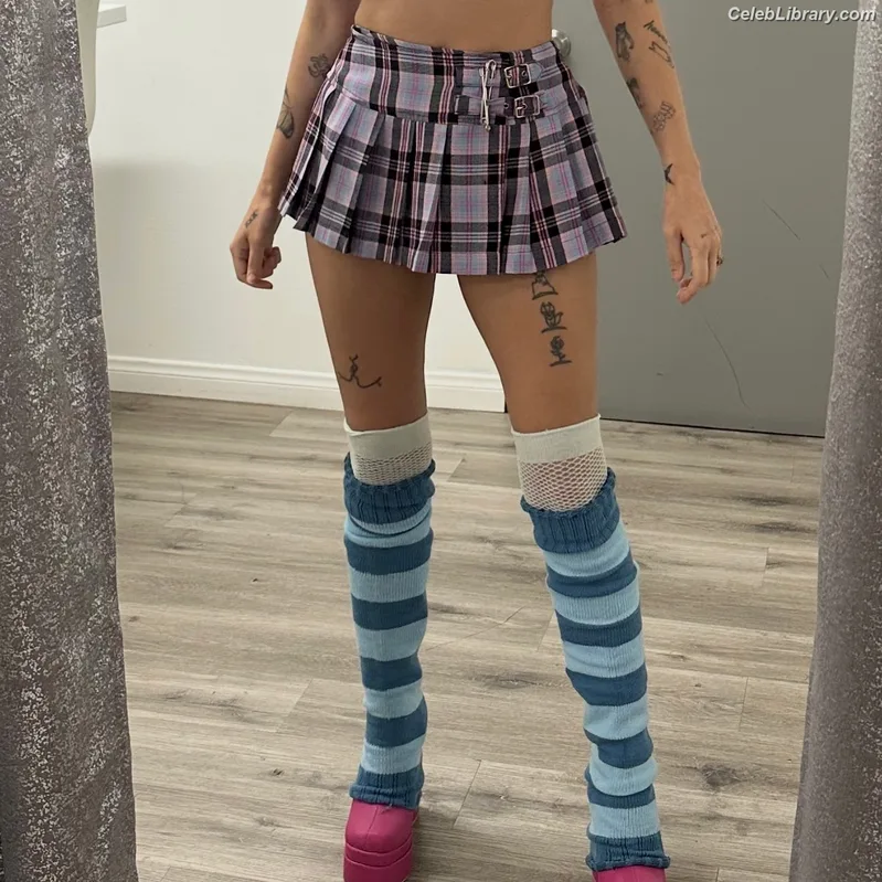 Halsey photo 3 of 1182