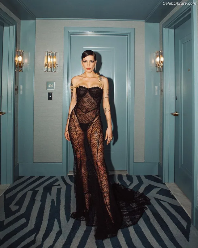 Halsey photo 17 of 1182