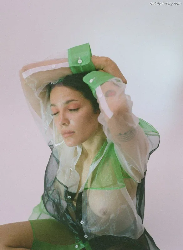 Halsey photo 1 of 1182