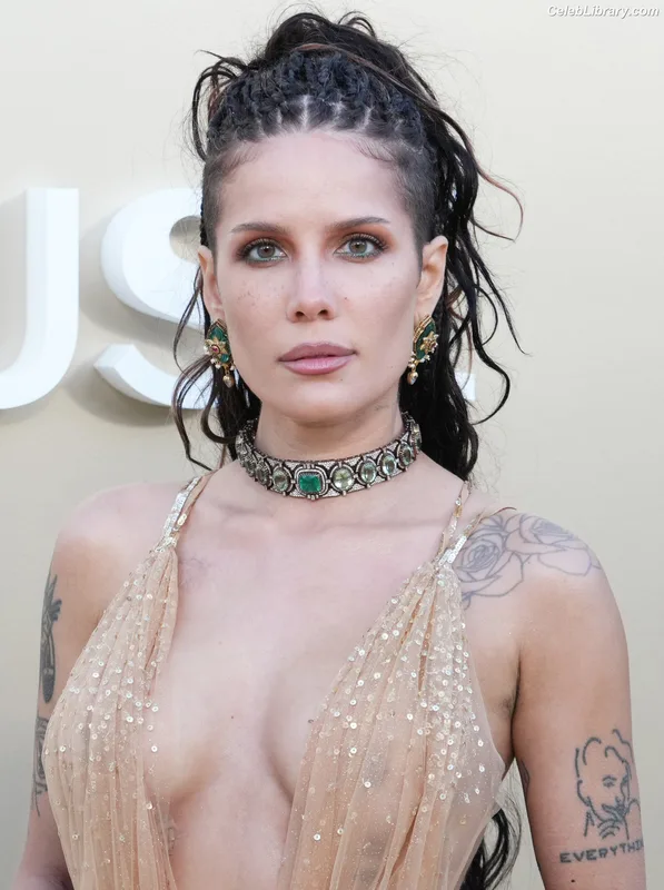 Halsey photo 7 of 1182