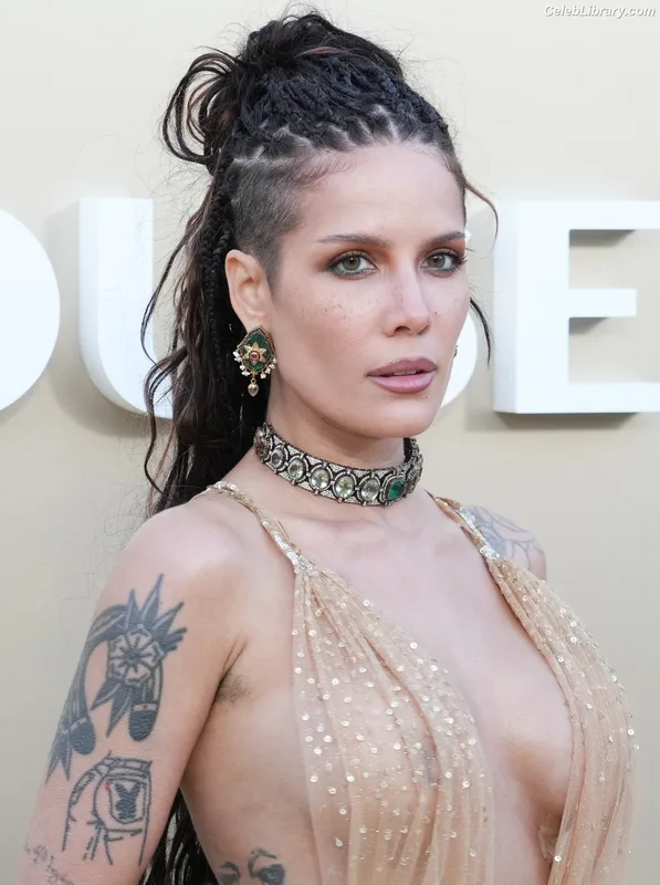 Halsey photo 8 of 1182