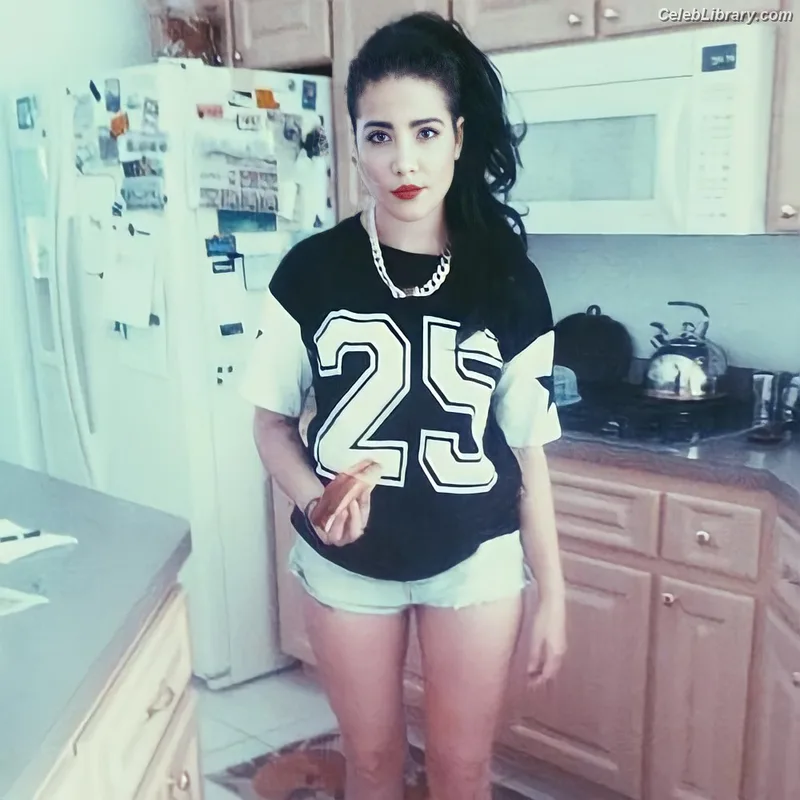 Halsey photo 5 of 1182