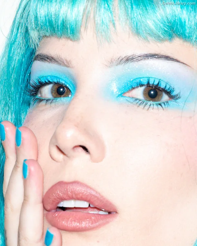 Halsey photo 16 of 1182