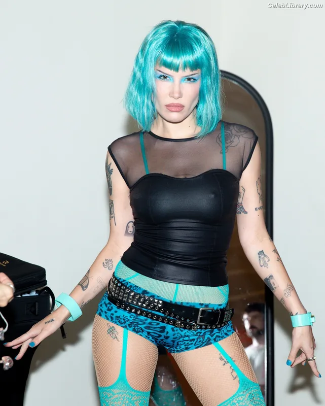 Halsey photo 17 of 1182