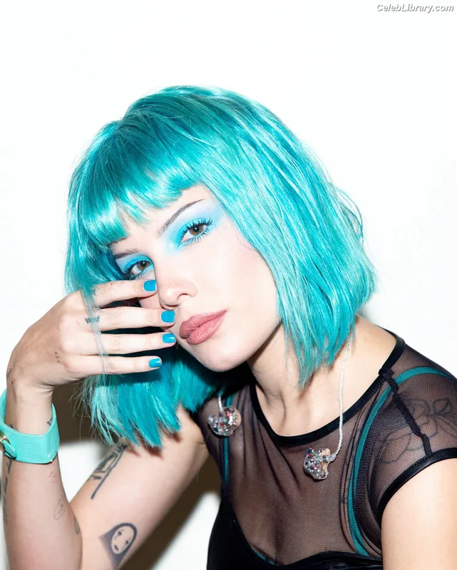 Halsey photo 20 of 1182