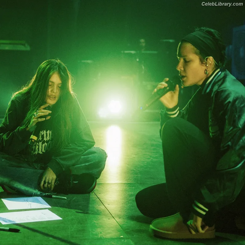 Halsey photo 4 of 1182