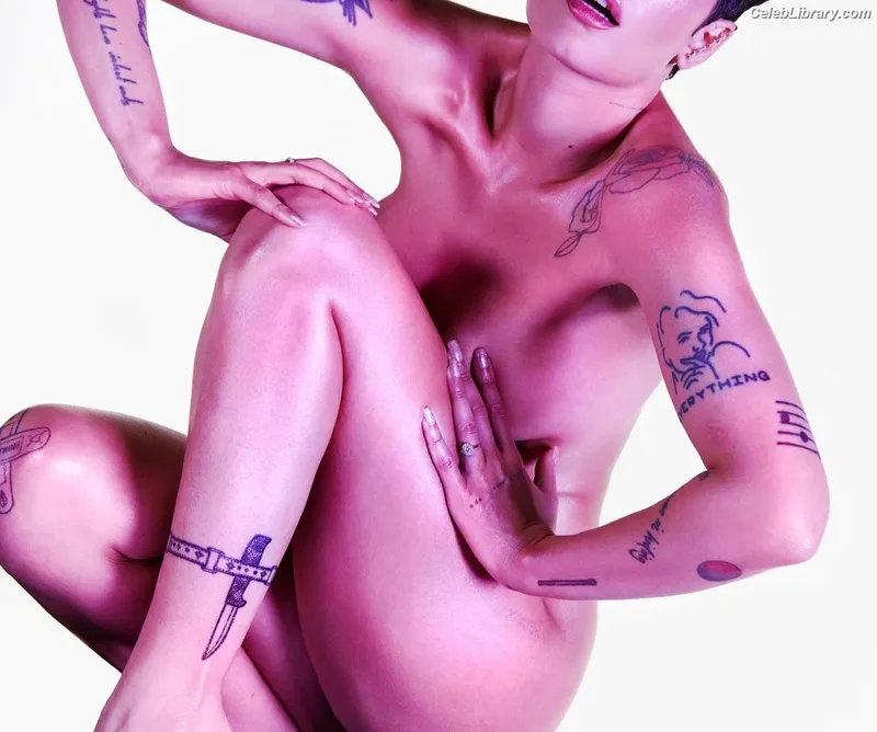 Halsey photo 20 of 1182