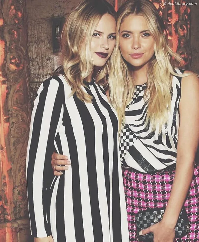 Halston Sage photo 9 of 284