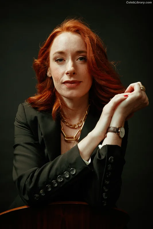 Hannah Fry photo 2 of 37