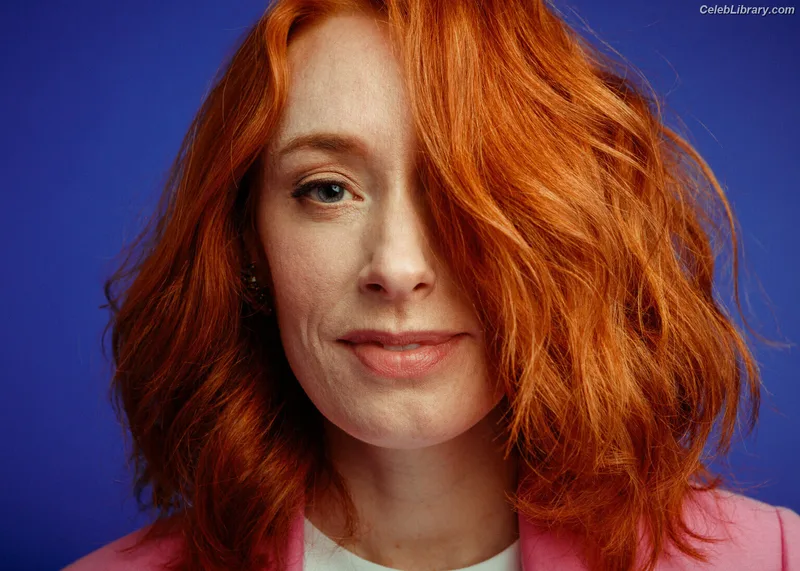 Hannah Fry photo 7 of 37