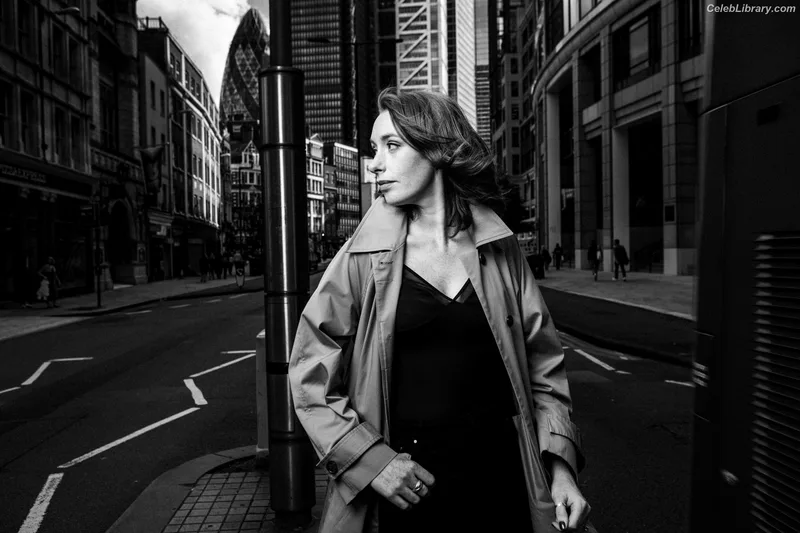 Hannah Fry photo 6 of 37