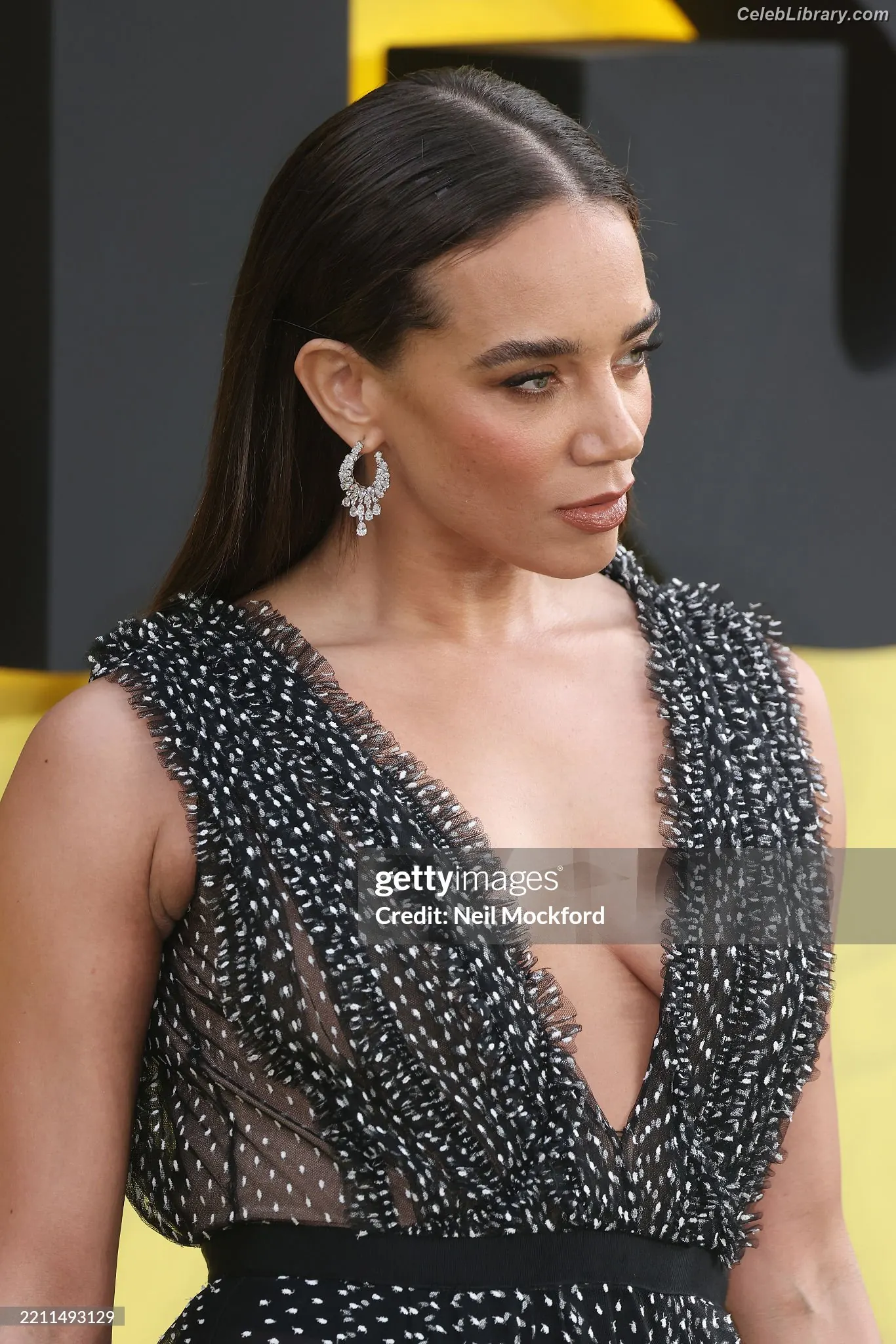 Hannah John-Kamen photo 12 of 504