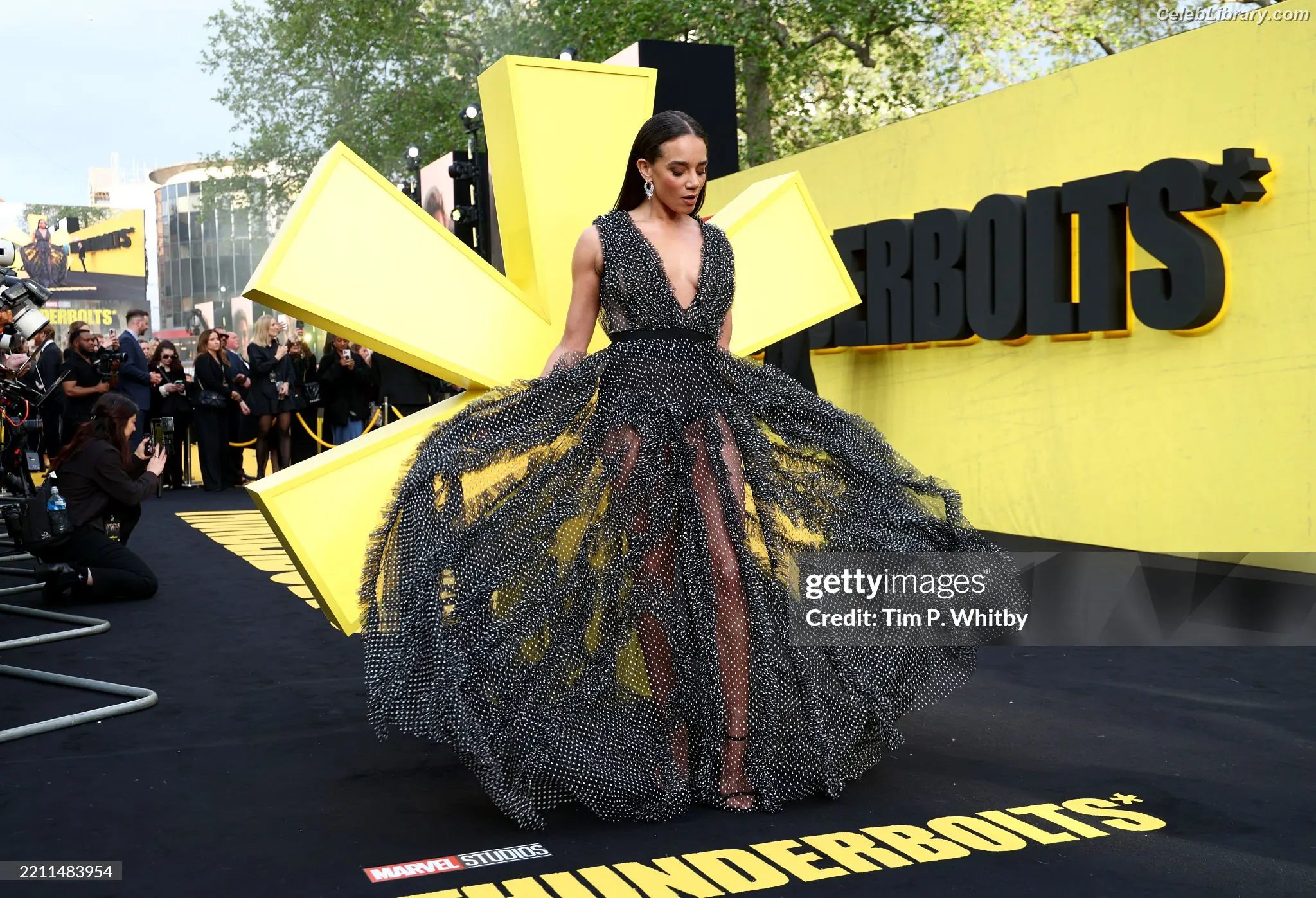 Hannah John-Kamen photo 4 of 504