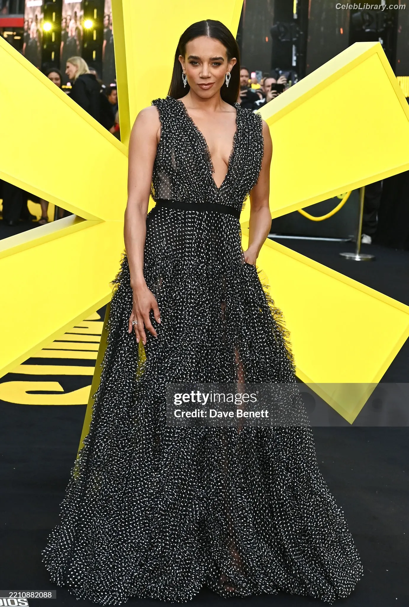 Hannah John-Kamen photo 5 of 504