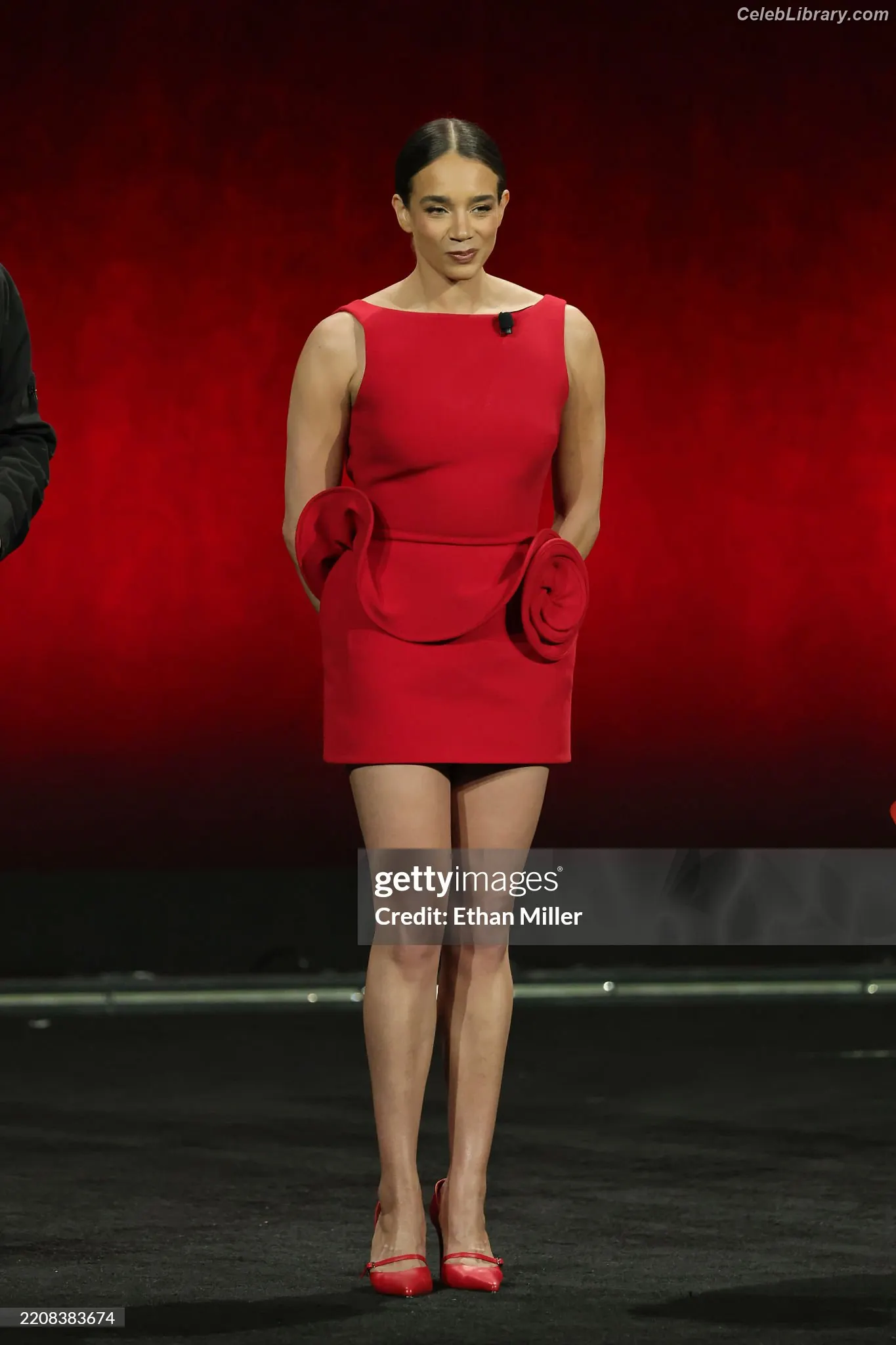 Hannah John-Kamen photo 19 of 504