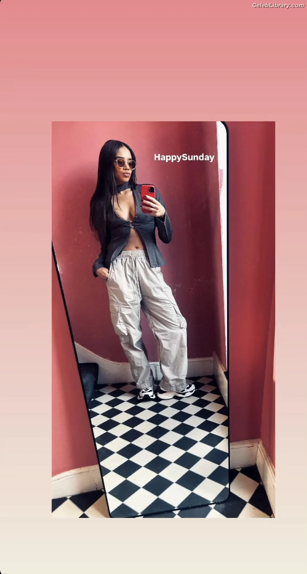 Hannah John-Kamen photo 15 of 504
