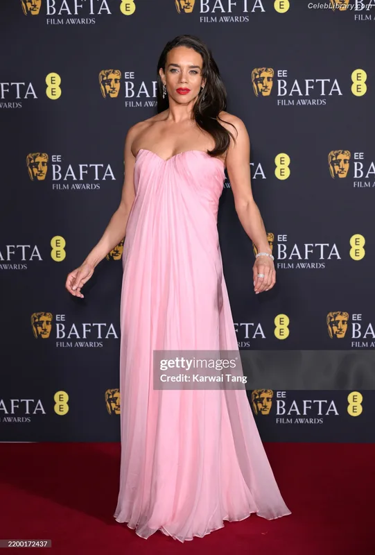 Hannah John-Kamen photo 22 of 505