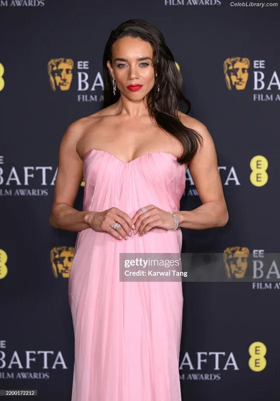 Hannah John-Kamen photo 23 of 505