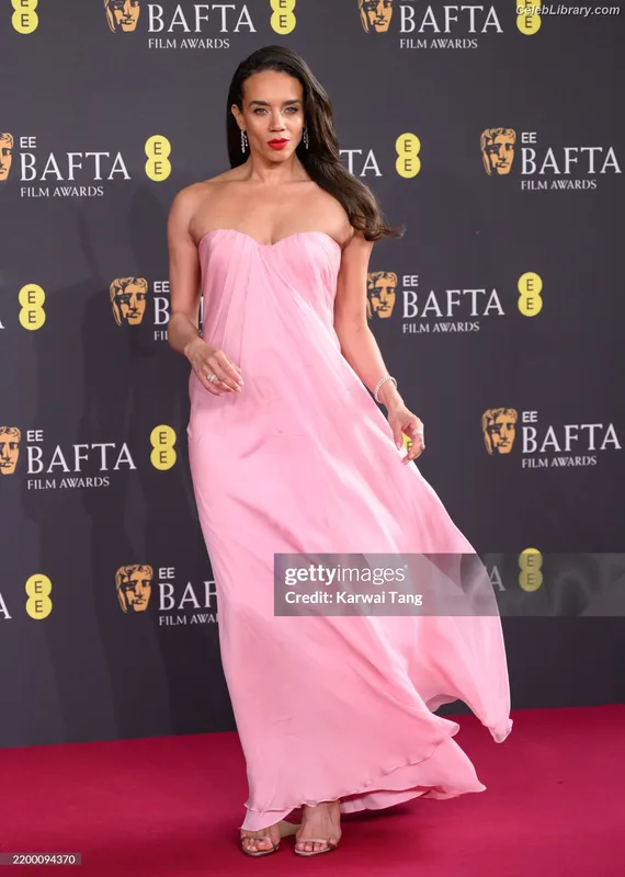 Hannah John-Kamen photo 13 of 505