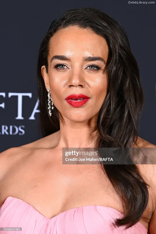 Hannah John-Kamen photo 23 of 505