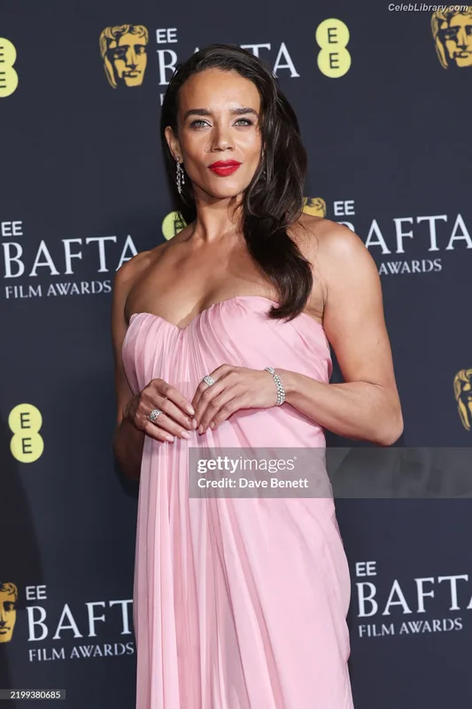 Hannah John-Kamen photo 5 of 505