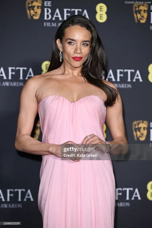 Hannah John-Kamen photo 14 of 505