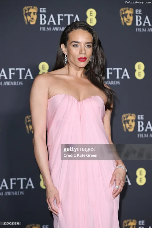 Hannah John-Kamen photo 15 of 505