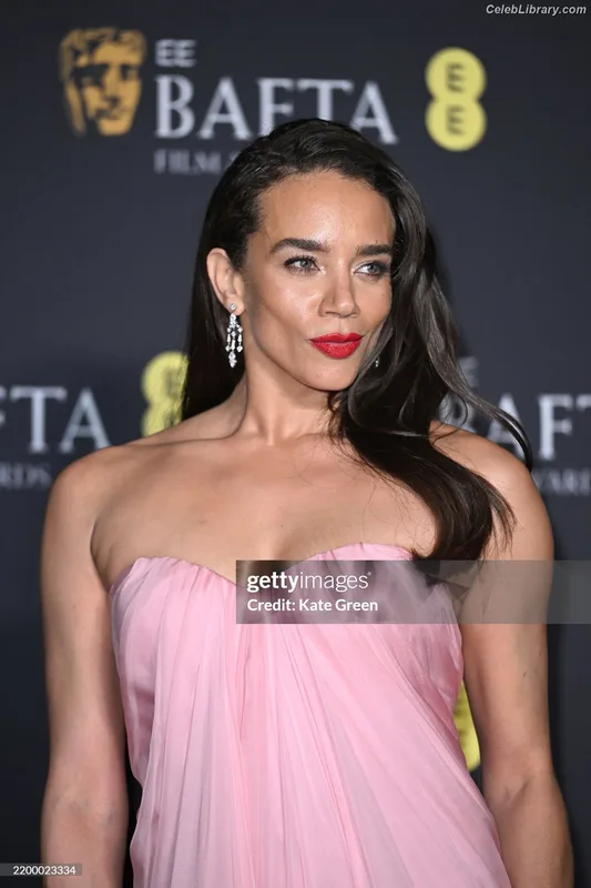 Hannah John-Kamen photo 16 of 505