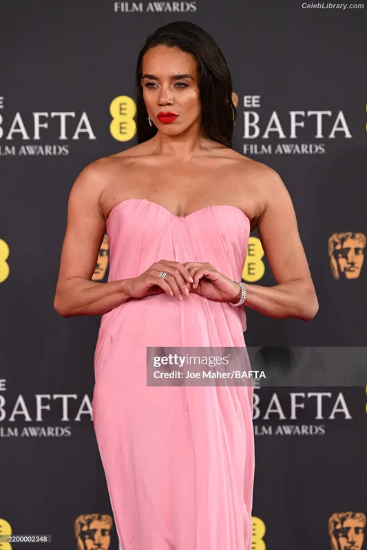 Hannah John-Kamen photo 6 of 505