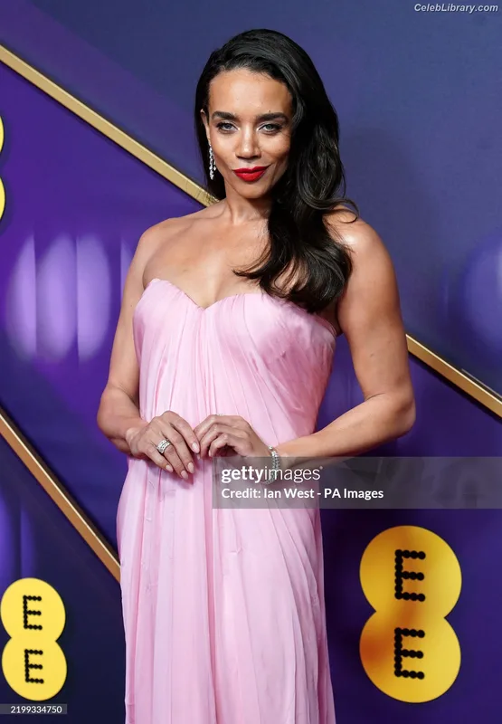 Hannah John-Kamen photo 18 of 505