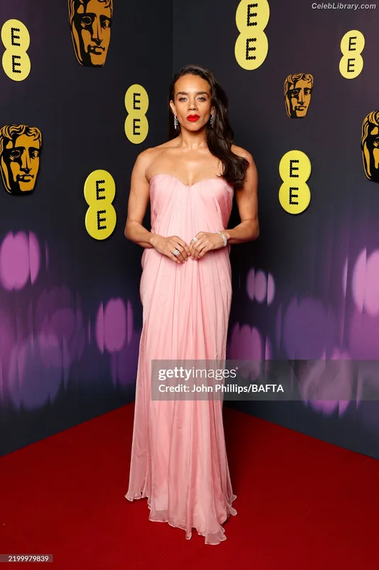 Hannah John-Kamen photo 21 of 505