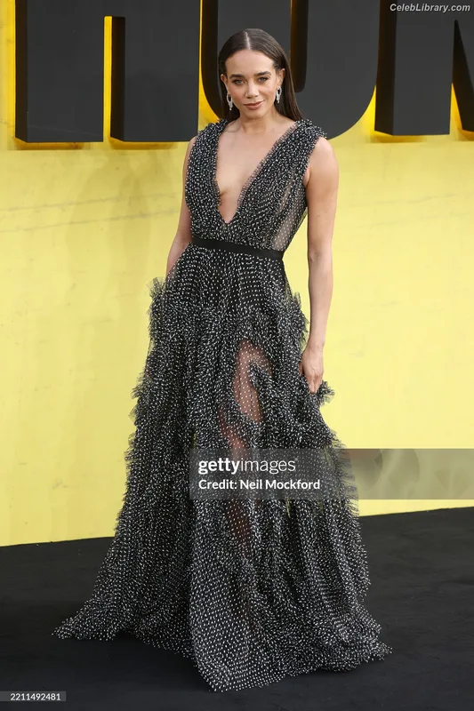 Hannah John-Kamen photo 19 of 505