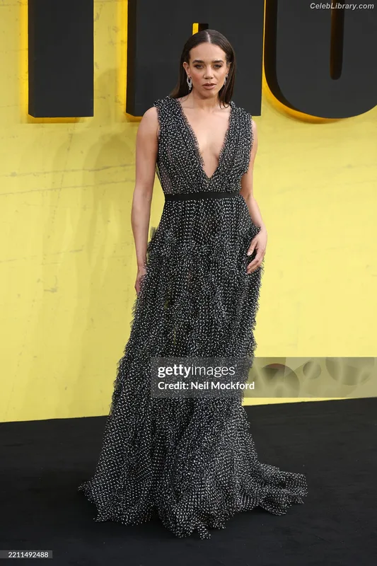 Hannah John-Kamen photo 22 of 505
