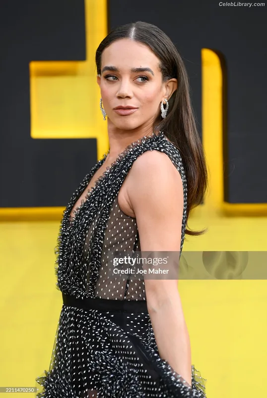 Hannah John-Kamen photo 24 of 505