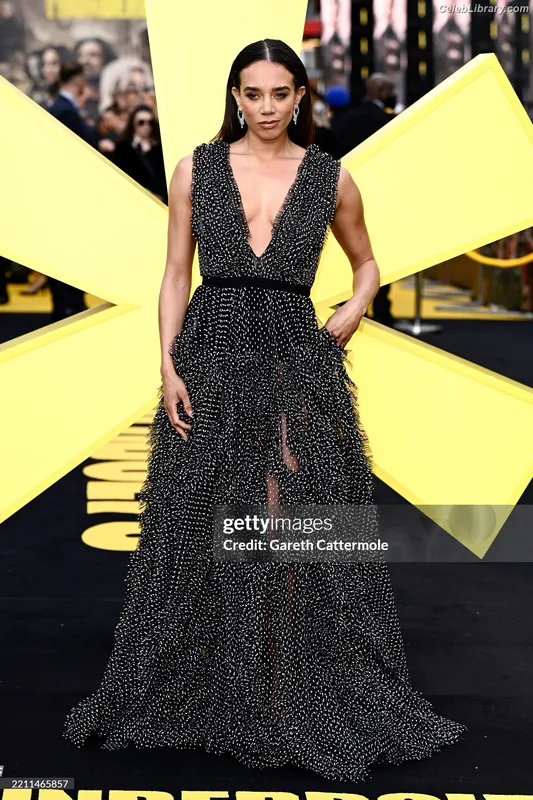 Hannah John-Kamen photo 21 of 505