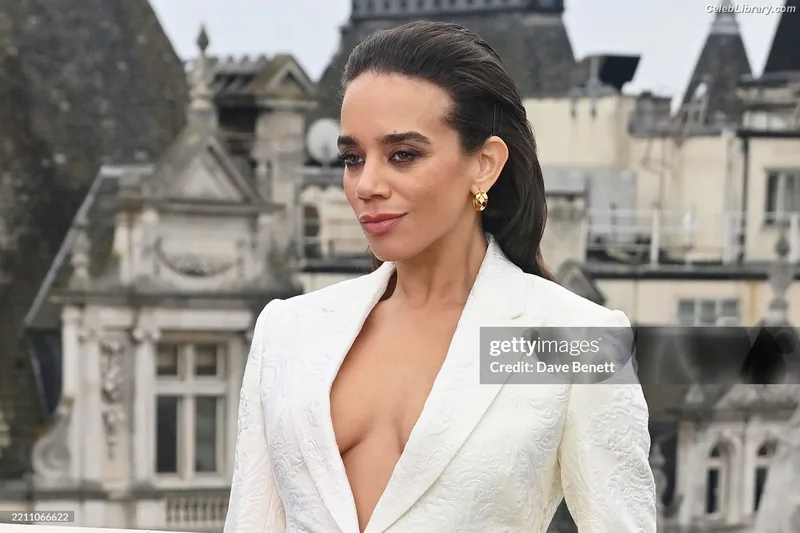 Hannah John-Kamen photo 6 of 505