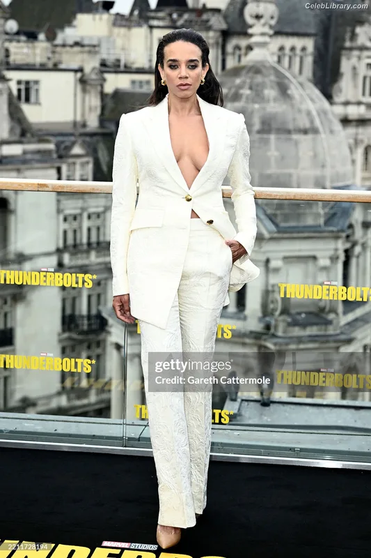 Hannah John-Kamen photo 22 of 505